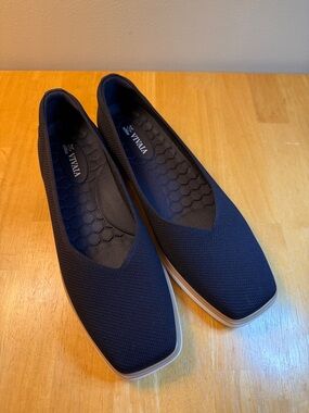 VIVAIA Navy Knit Slip-On Ballet Flats for Everyday Comfort